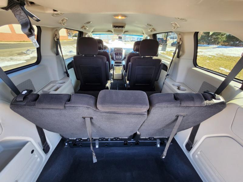 Dodge Grand Caravan SE 2013