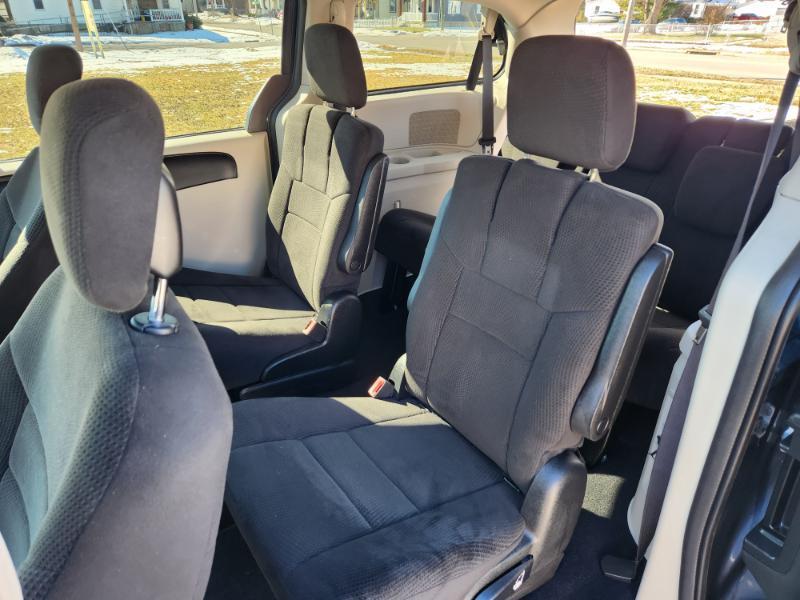 Dodge Grand Caravan SE 2013