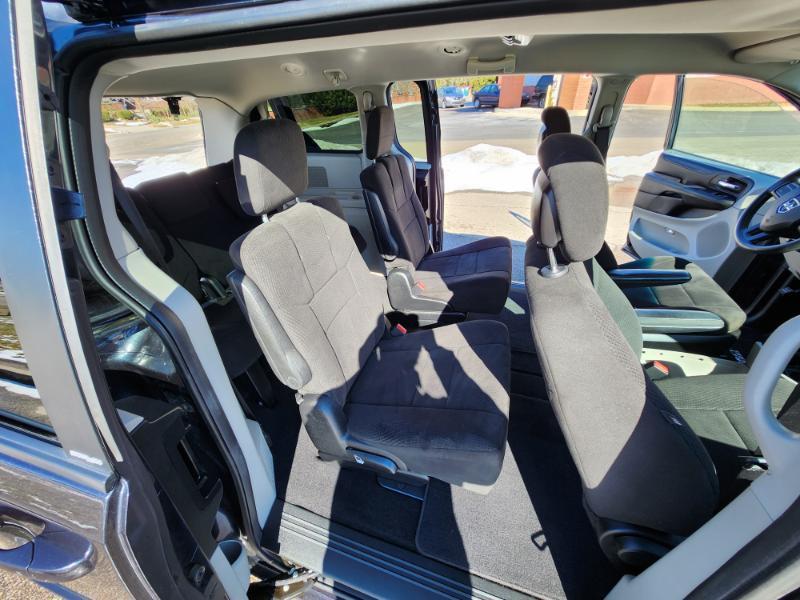 Dodge Grand Caravan SE 2013