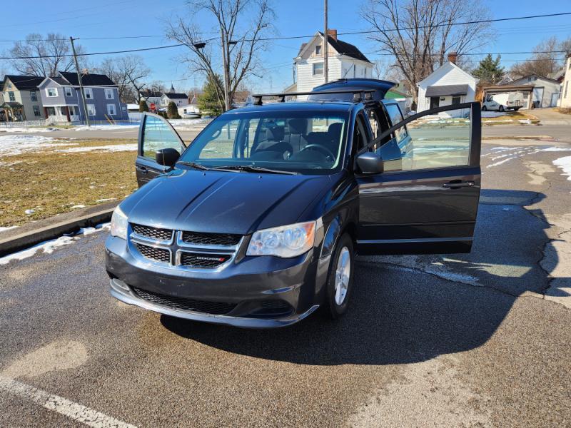 Dodge Grand Caravan SE 2013