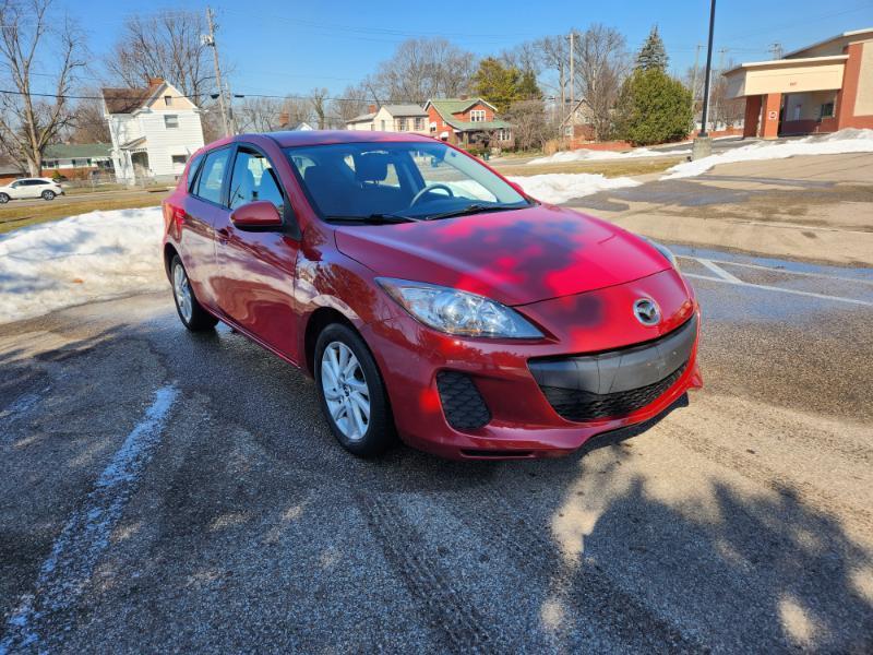 Mazda MAZDA3 i Touring AT 5-Door 2013
