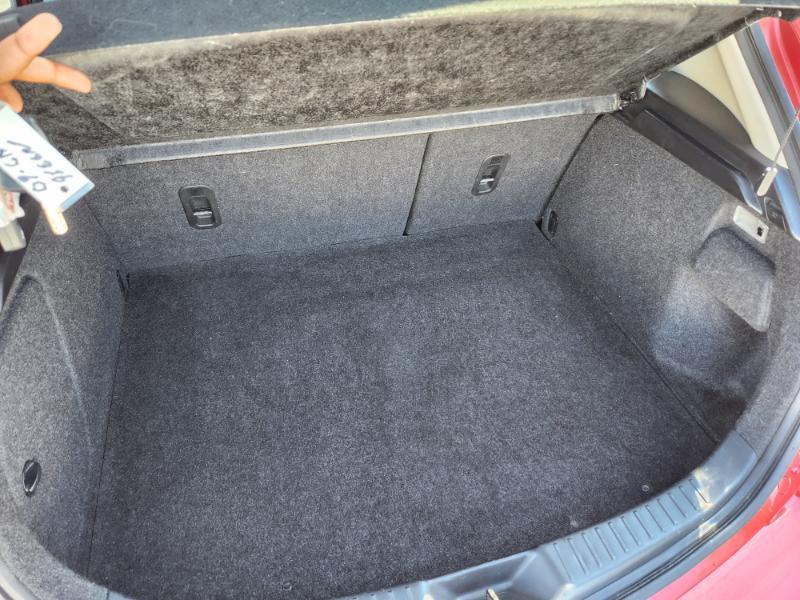 Mazda MAZDA3 i Touring AT 5-Door 2013