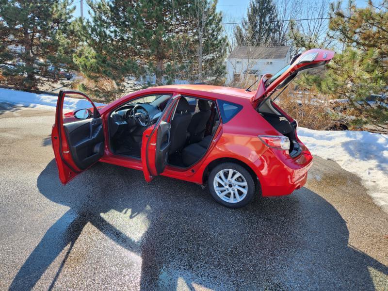 Mazda MAZDA3 i Touring AT 5-Door 2013