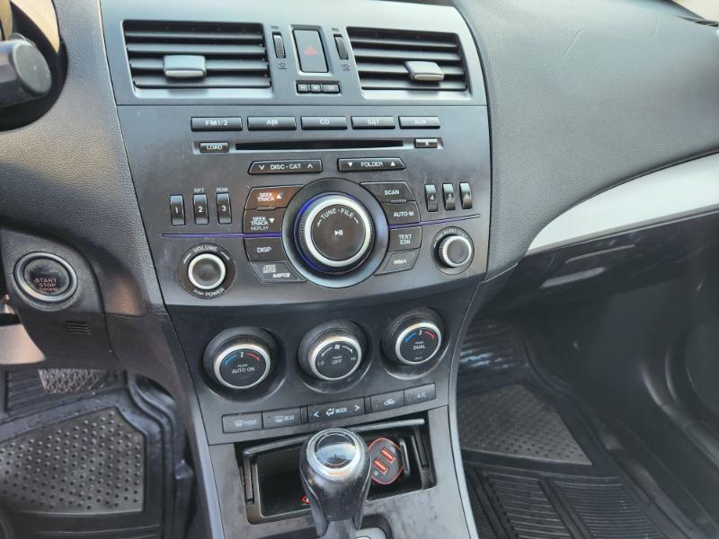 Mazda MAZDA3 i Touring AT 5-Door 2013