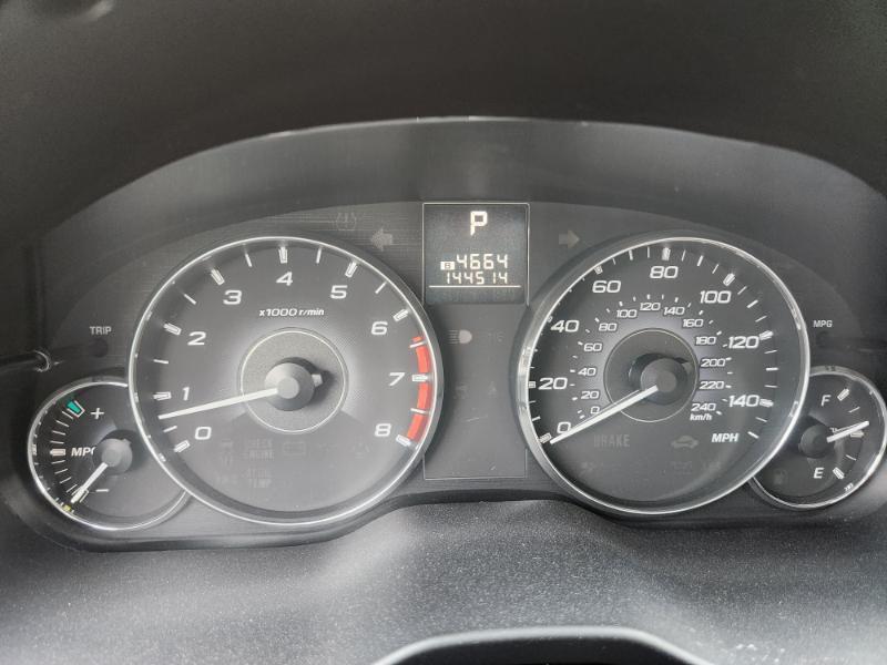 Subaru Outback 2.5i Premium 2012