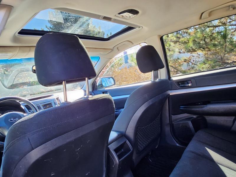 Subaru Outback 2.5i Premium 2014