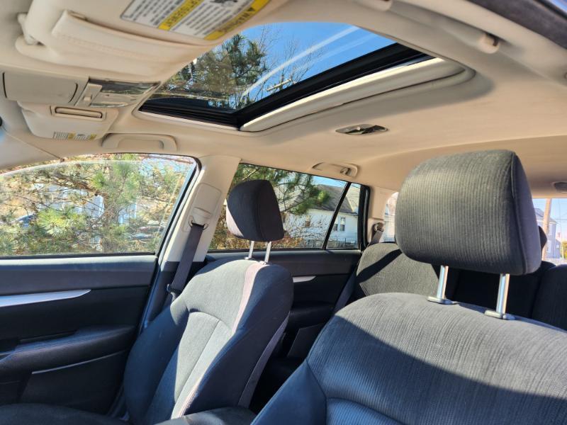 Subaru Outback 2.5i Premium 2014