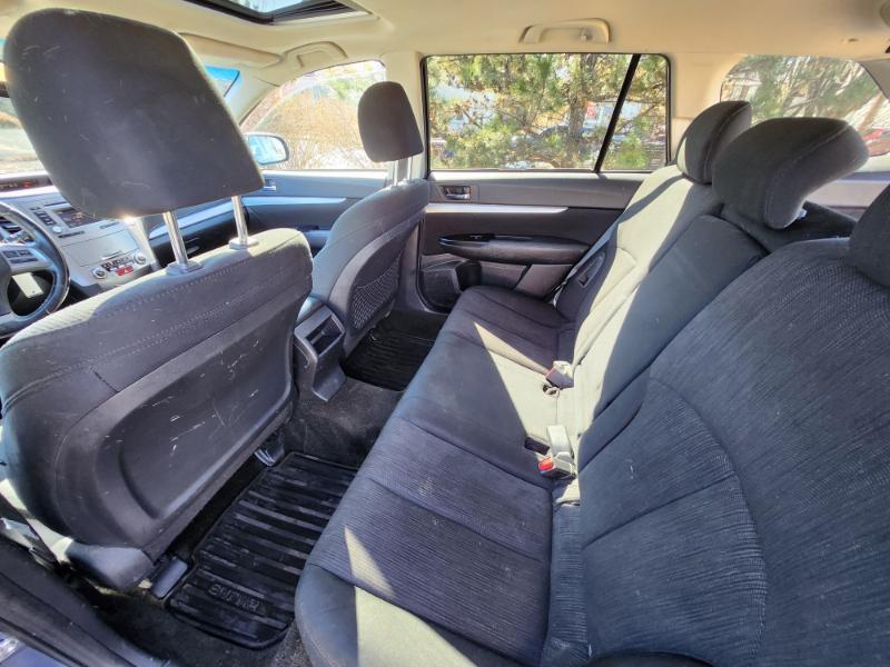 Subaru Outback 2.5i Premium 2014