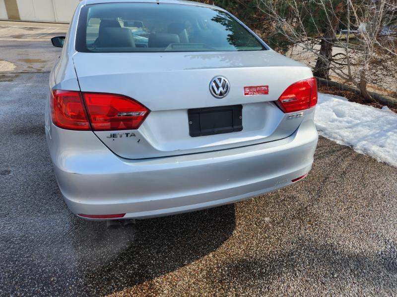 Volkswagen Jetta SE 2012