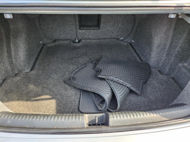 Volkswagen Jetta SE 2012