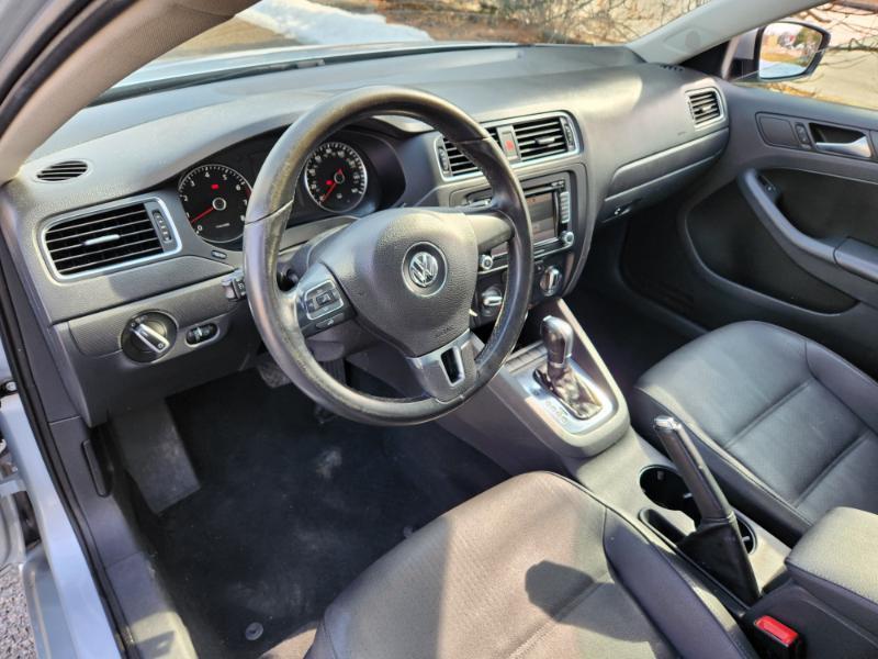 Volkswagen Jetta SE 2012