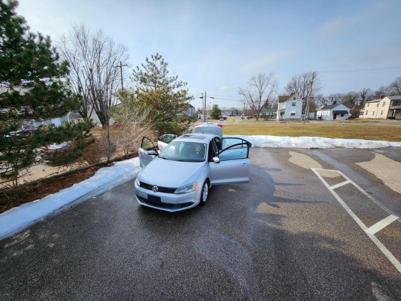 Volkswagen Jetta SE 2012