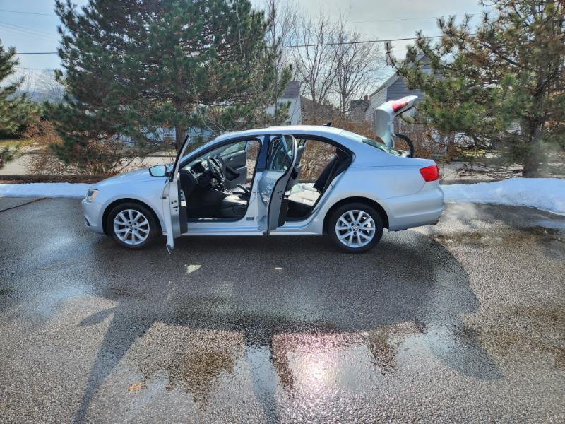 Volkswagen Jetta SE 2012