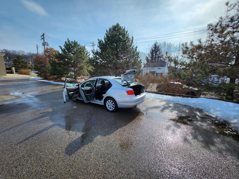 Volkswagen Jetta SE 2012