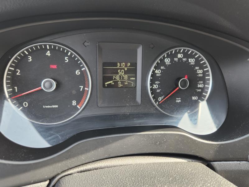 Volkswagen Jetta SE 2012