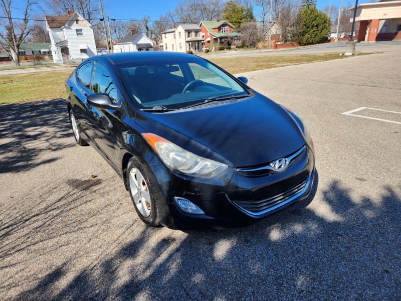 Hyundai Elantra Limited 2013