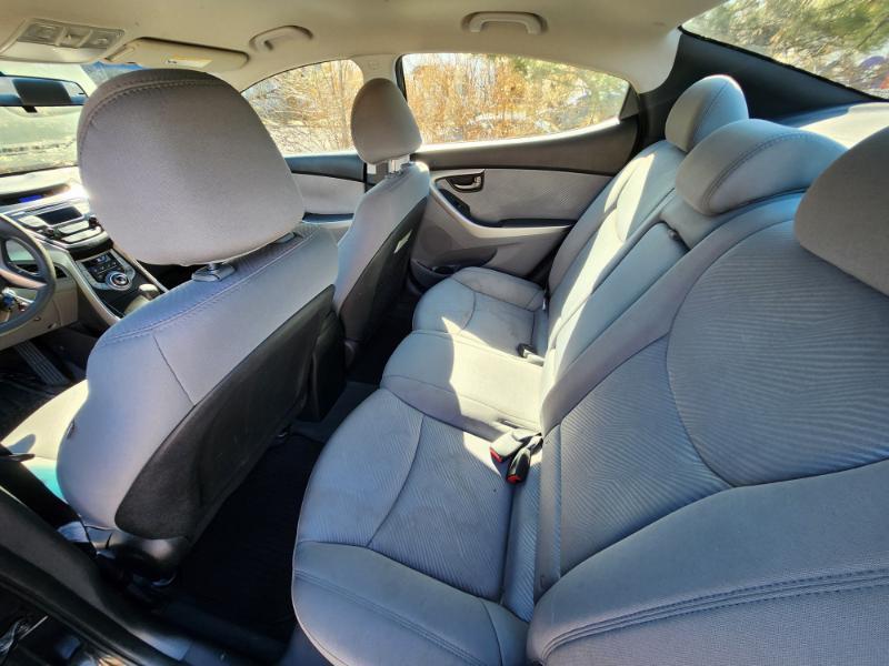 Hyundai Elantra Limited 2013