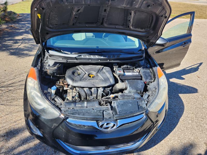 Hyundai Elantra Limited 2013