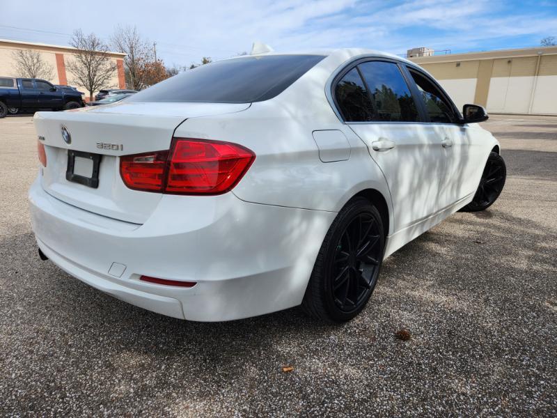 BMW 3-Series 320i xDrive 2015