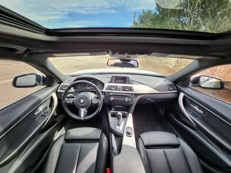 BMW 3-Series 320i xDrive 2015