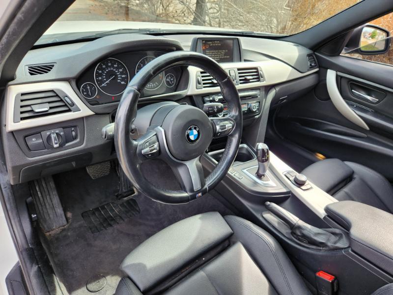 BMW 3-Series 320i xDrive 2015