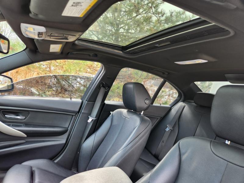 BMW 3-Series 320i xDrive 2015