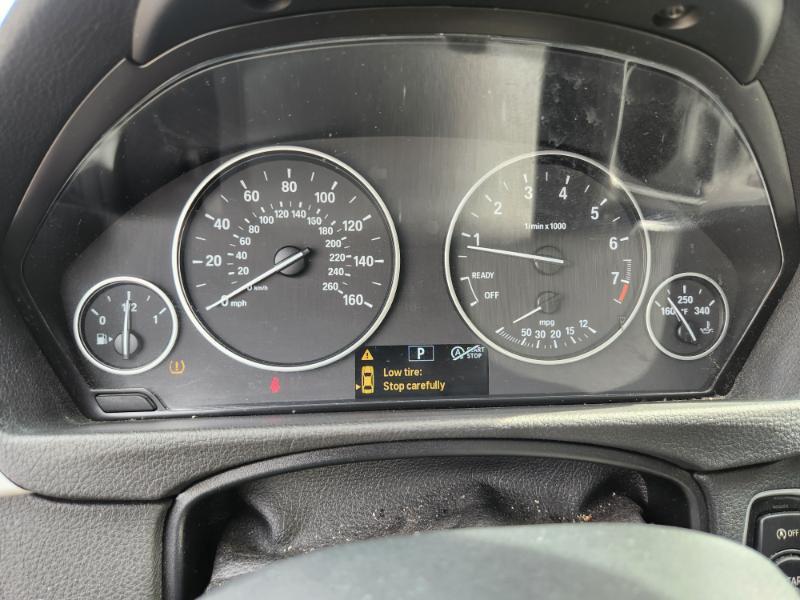 BMW 3-Series 320i xDrive 2015