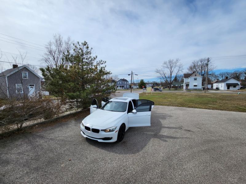 BMW 3-Series 320i xDrive 2015