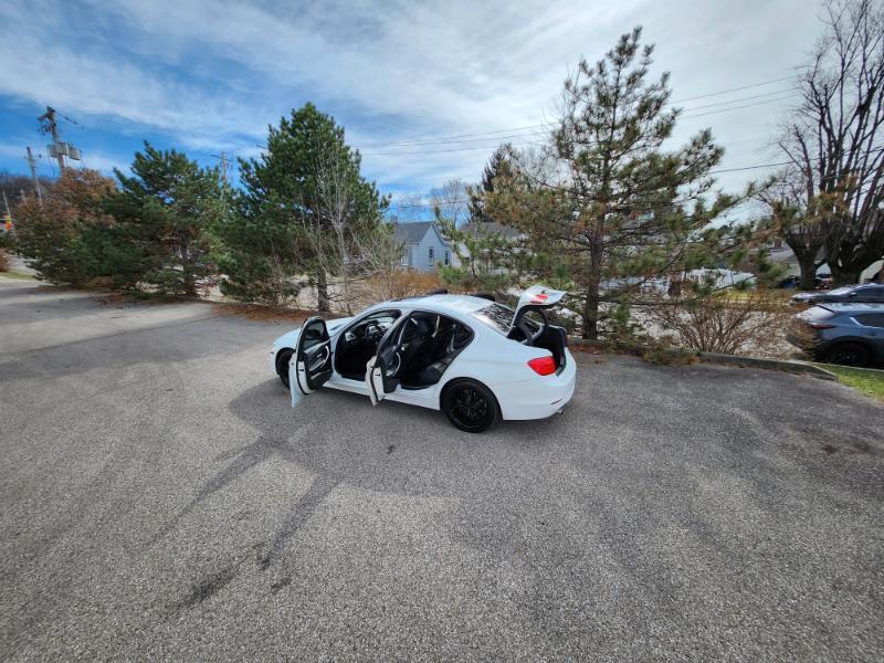 BMW 3-Series 320i xDrive 2015