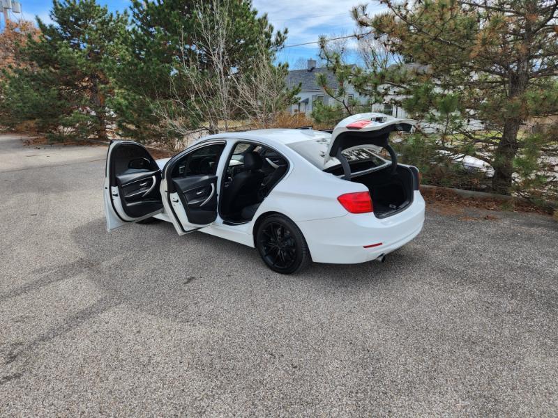 BMW 3-Series 320i xDrive 2015