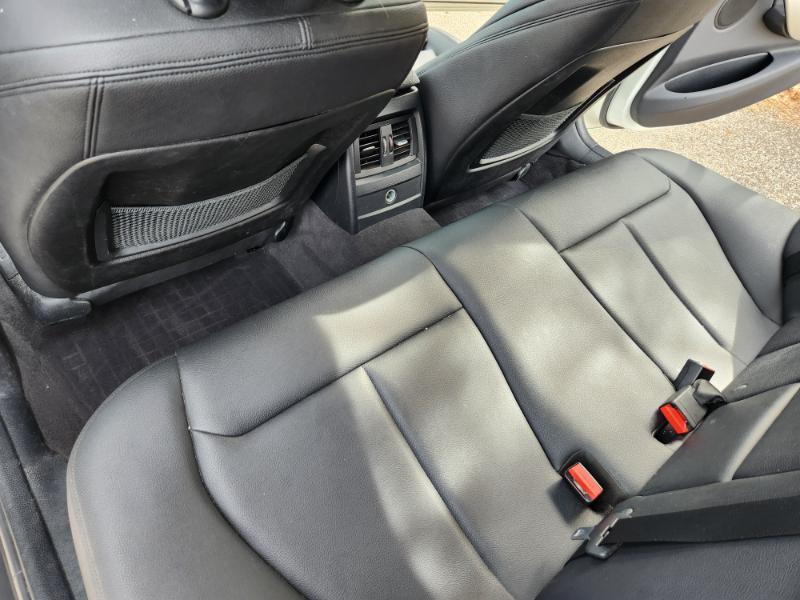 BMW 3-Series 320i xDrive 2015