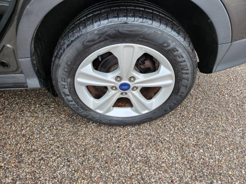 Ford Escape SE FWD 2016