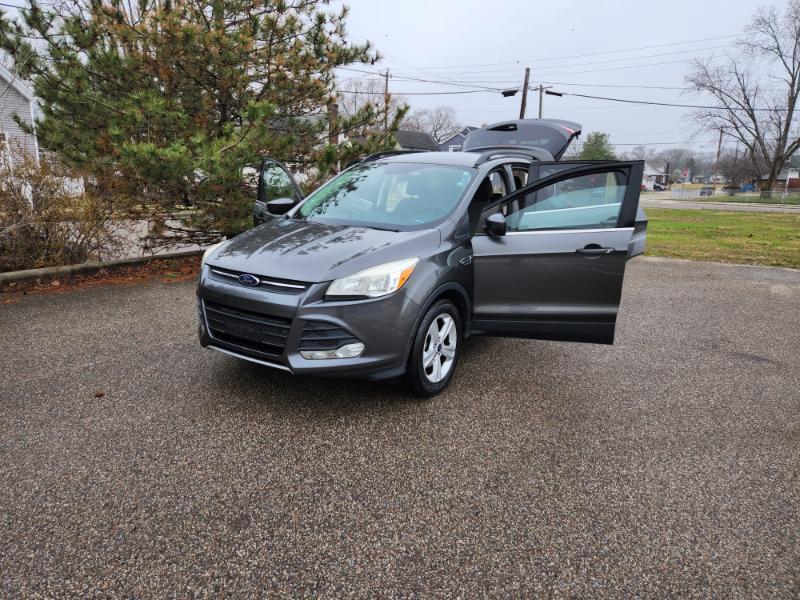 Ford Escape SE FWD 2016