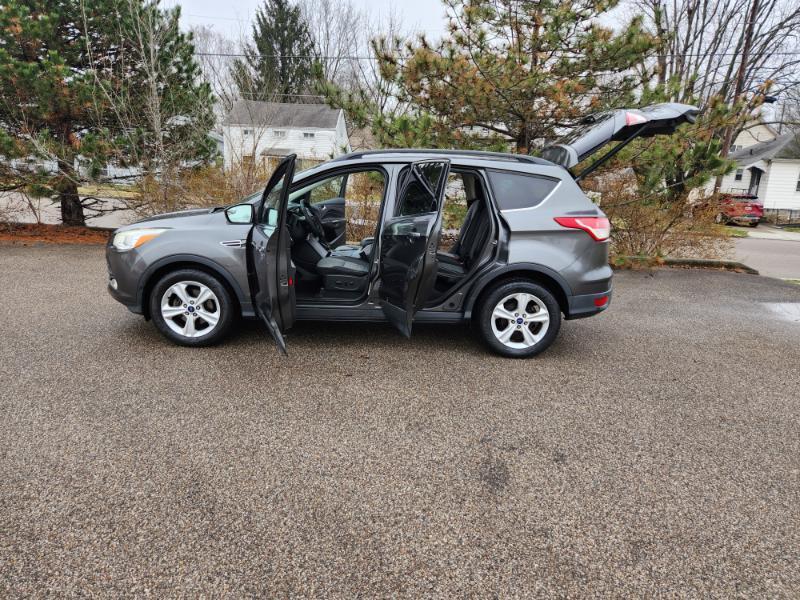 Ford Escape SE FWD 2016