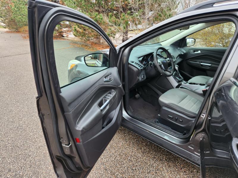 Ford Escape SE FWD 2016