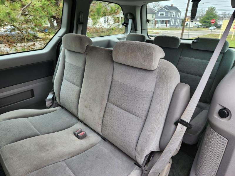 Ford Freestar S 2005