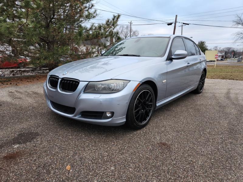 BMW 3-Series 328i xDrive 2011