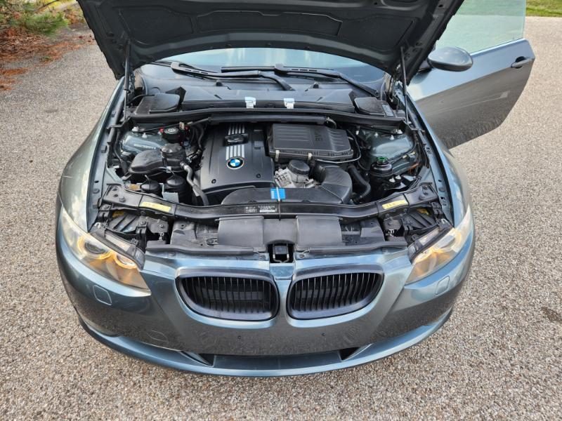 BMW 3-Series 335xi Coupe 2009