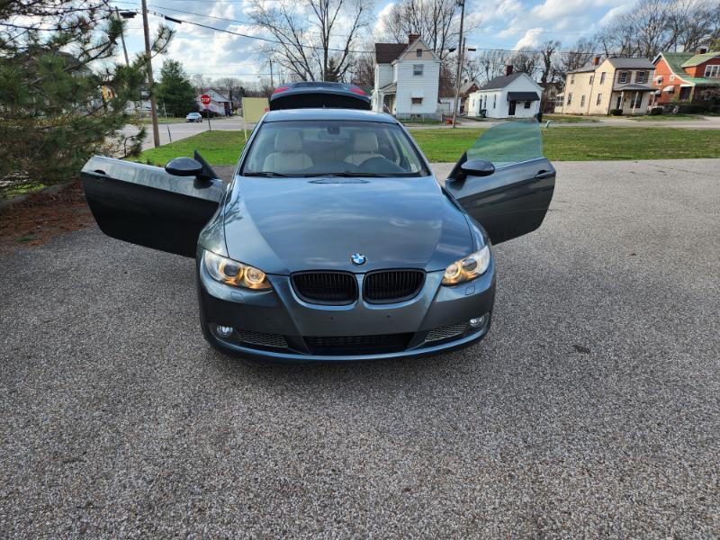 BMW 3-Series 335xi Coupe 2009