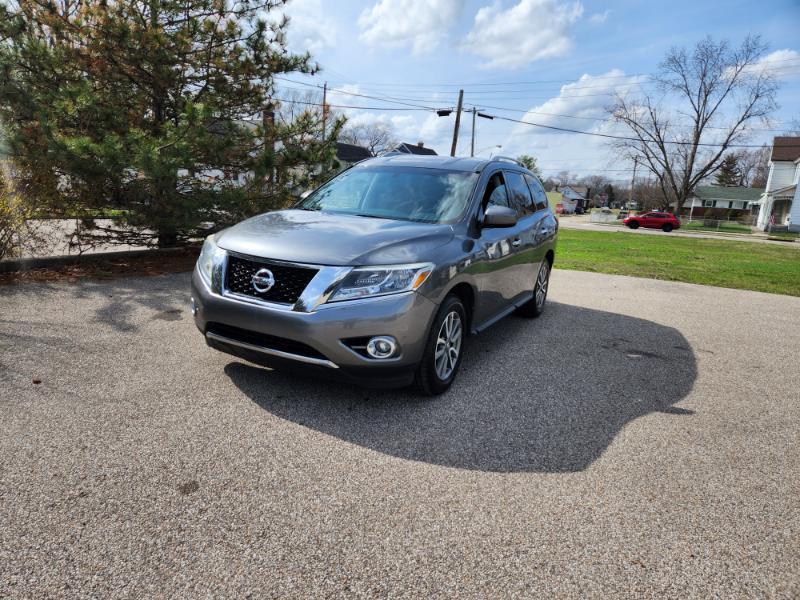 Nissan Pathfinder Platinum 4WD 2016