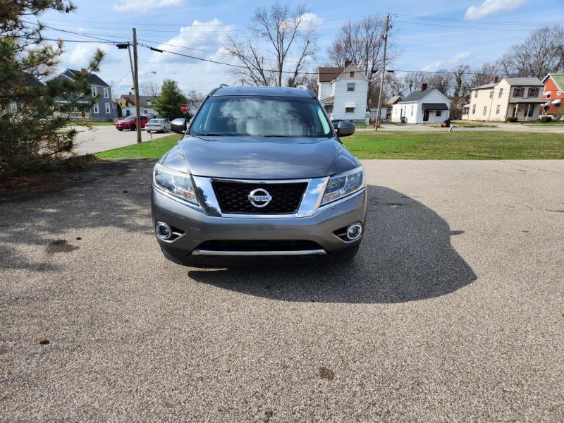 Nissan Pathfinder Platinum 4WD 2016