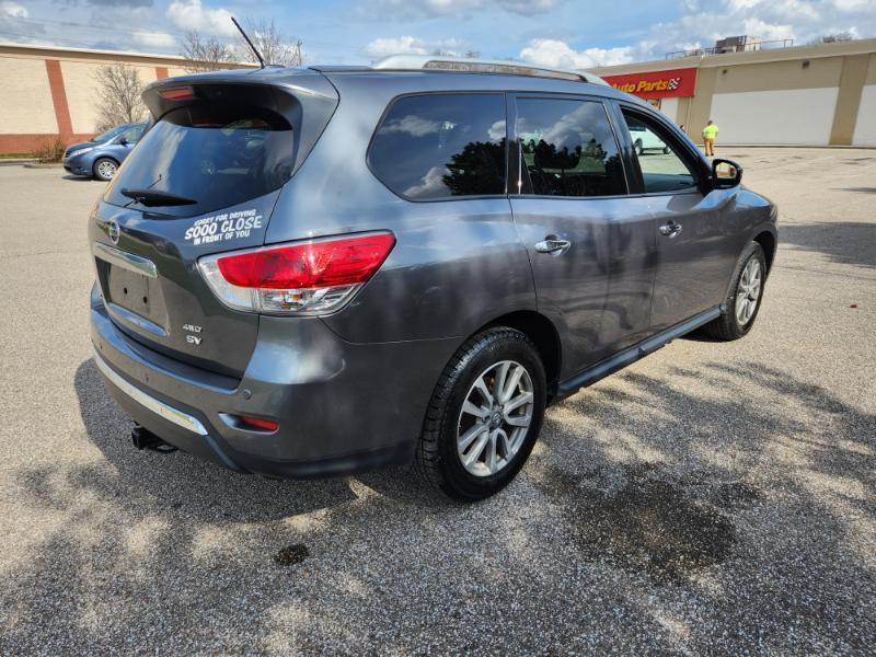 Nissan Pathfinder Platinum 4WD 2016