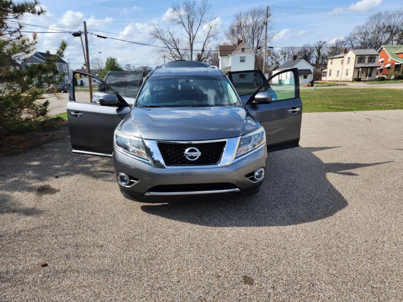 Nissan Pathfinder Platinum 4WD 2016