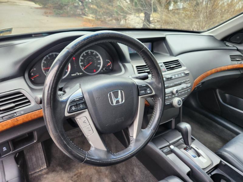 Honda Accord EX-L V6 Sedan AT 2012