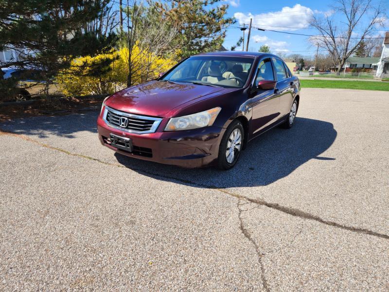 Honda Accord LX sedan AT 2010