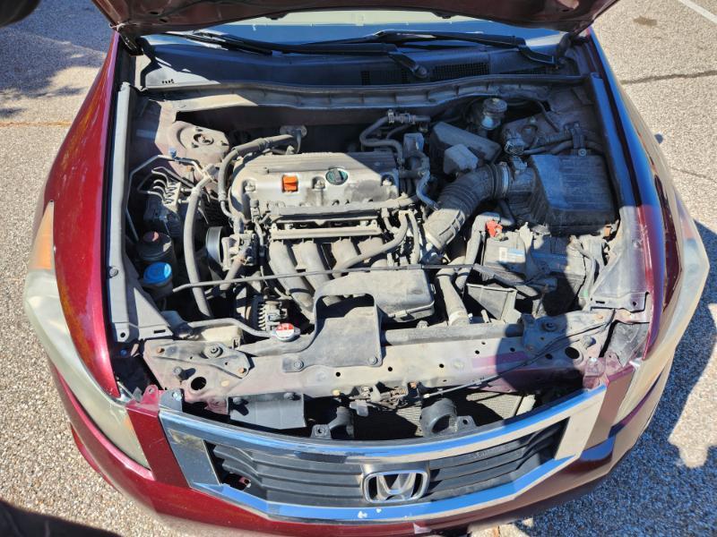 Honda Accord LX sedan AT 2010