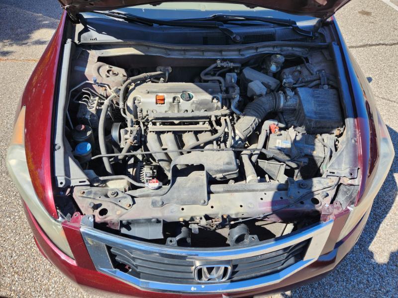 Honda Accord LX sedan AT 2010