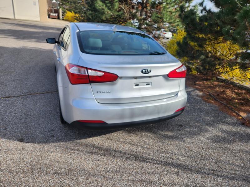 Kia Forte LX w/Popular Package 2016