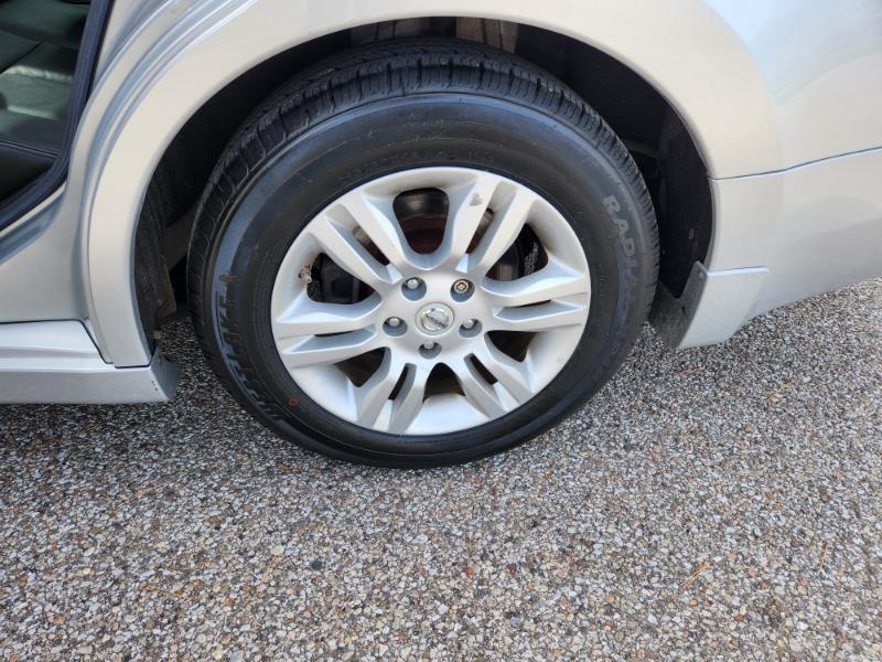 Nissan Altima 2.5 S 2010