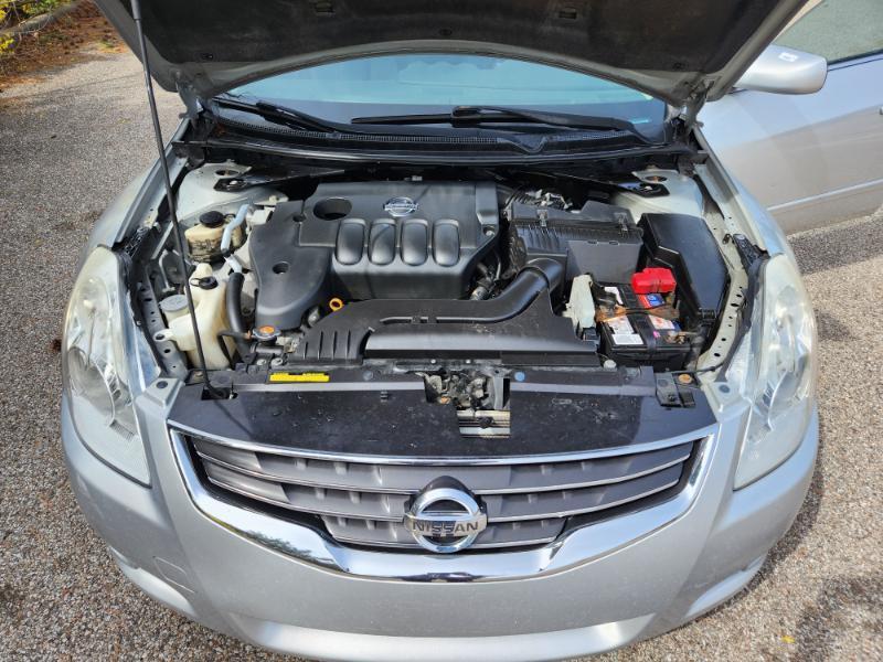 Nissan Altima 2.5 S 2010